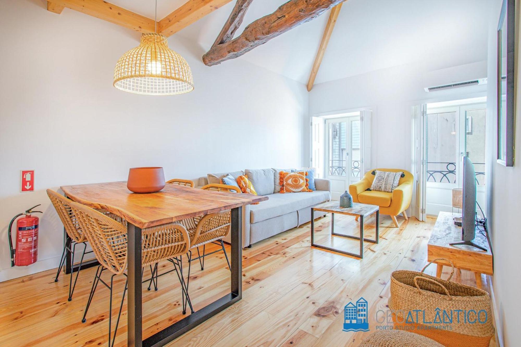 Poveiros Oak Loft - Santo Ildefonso Lejlighed Porto Eksteriør billede