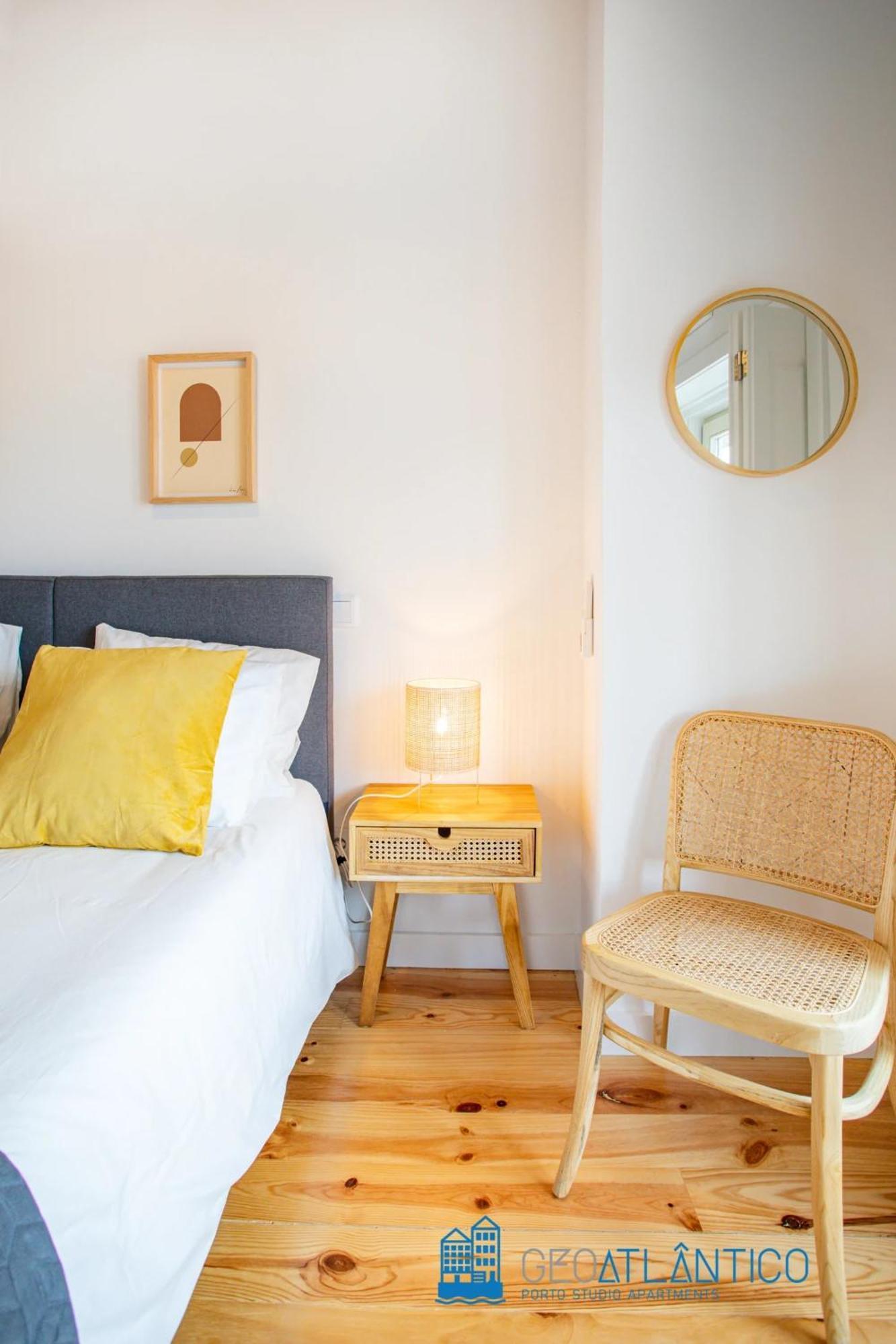 Poveiros Oak Loft - Santo Ildefonso Lejlighed Porto Eksteriør billede