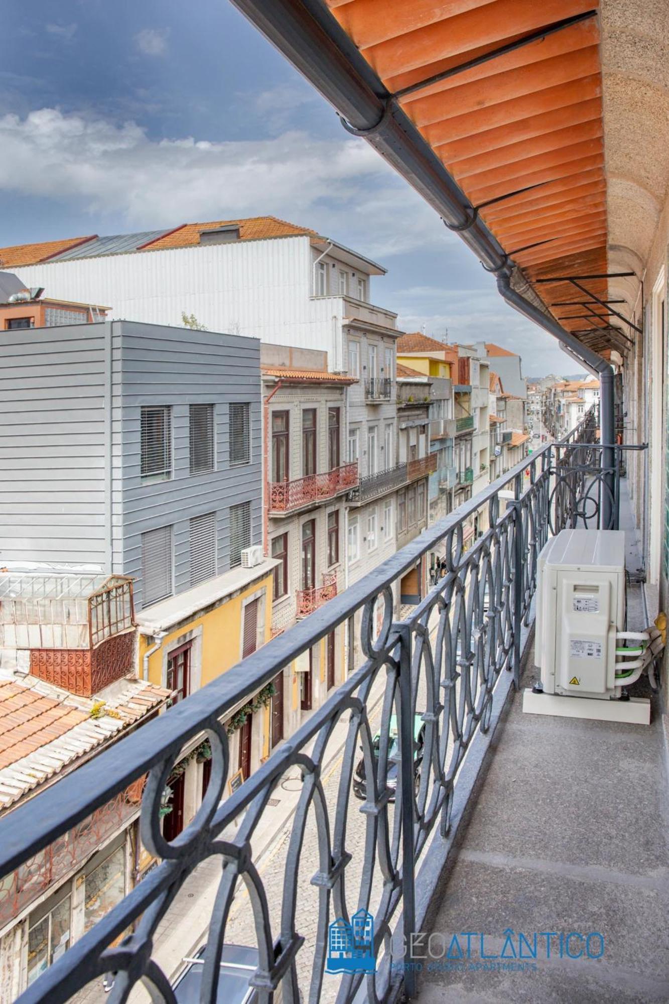 Poveiros Oak Loft - Santo Ildefonso Lejlighed Porto Eksteriør billede