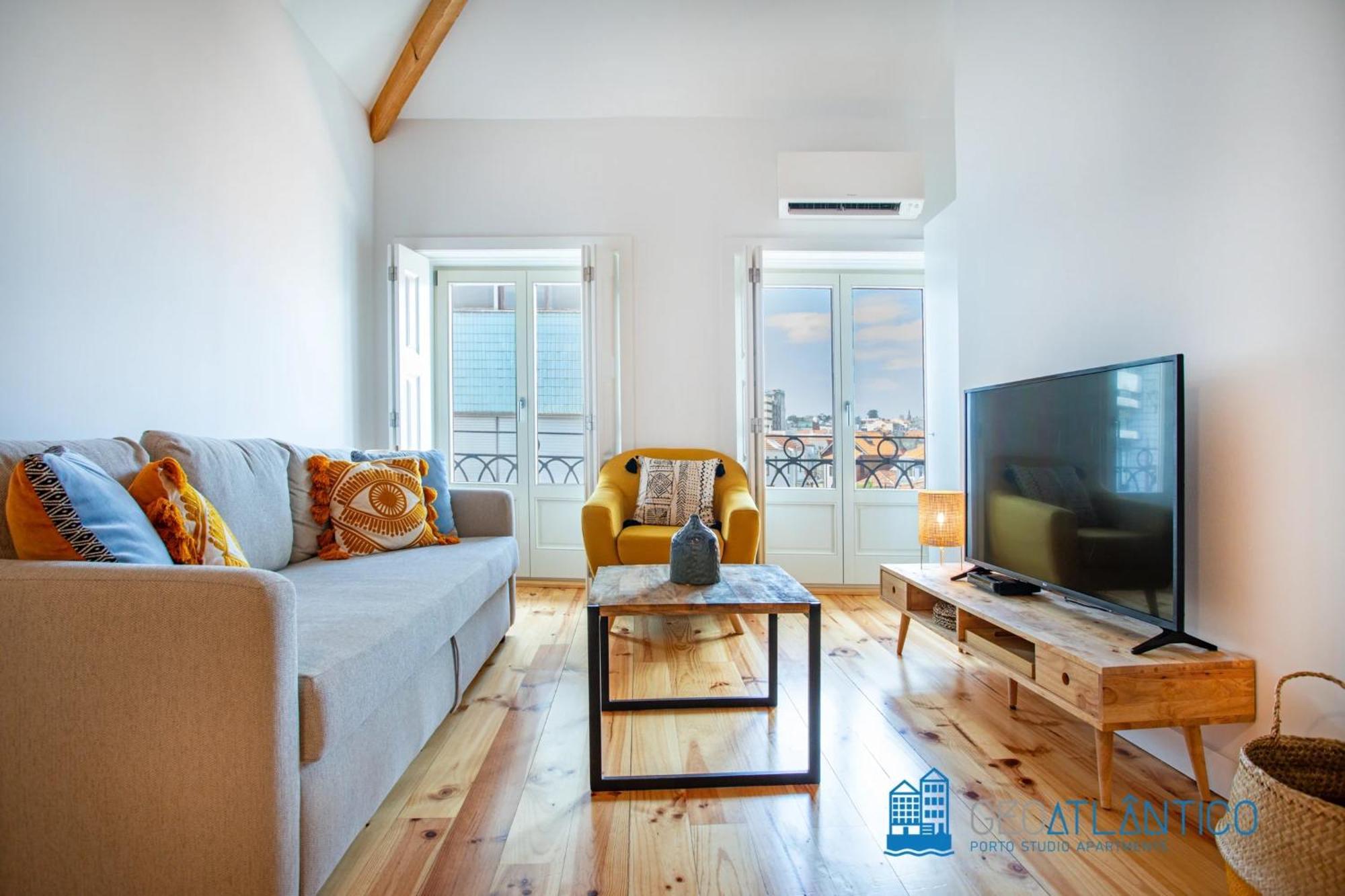 Poveiros Oak Loft - Santo Ildefonso Lejlighed Porto Eksteriør billede