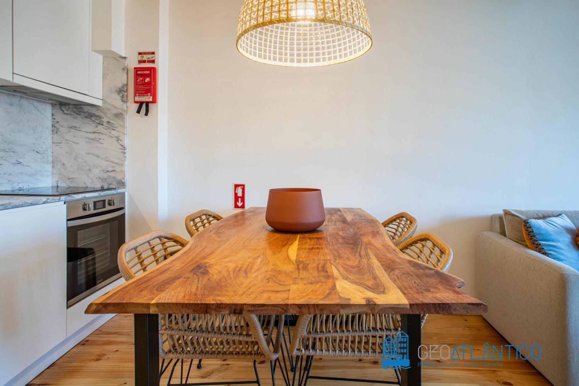 Poveiros Oak Loft - Santo Ildefonso Lejlighed Porto Eksteriør billede