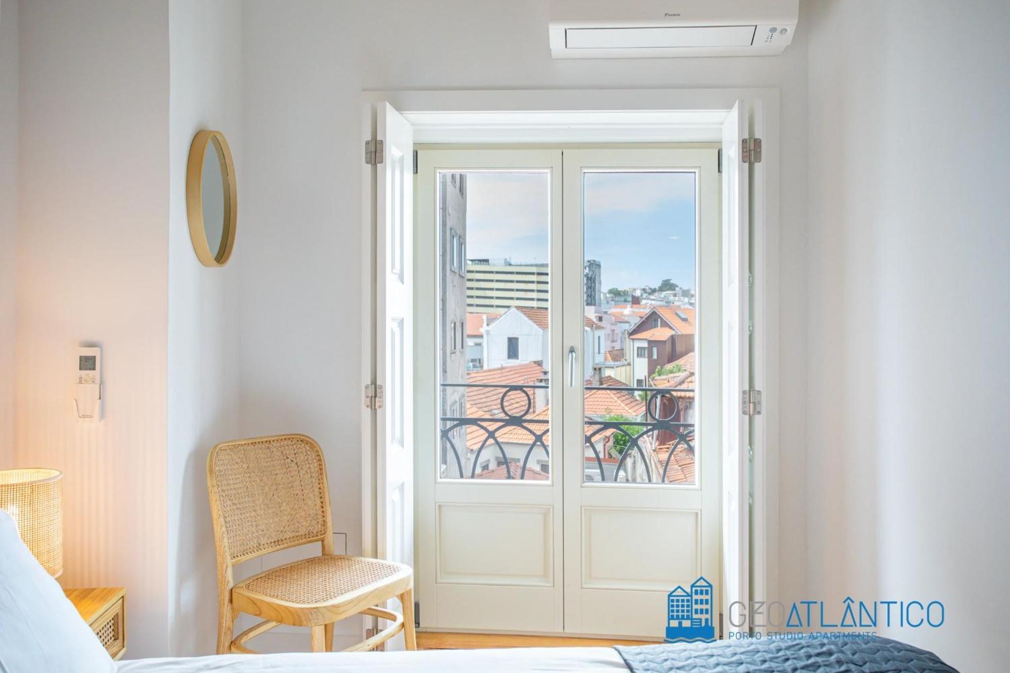 Poveiros Oak Loft - Santo Ildefonso Lejlighed Porto Eksteriør billede