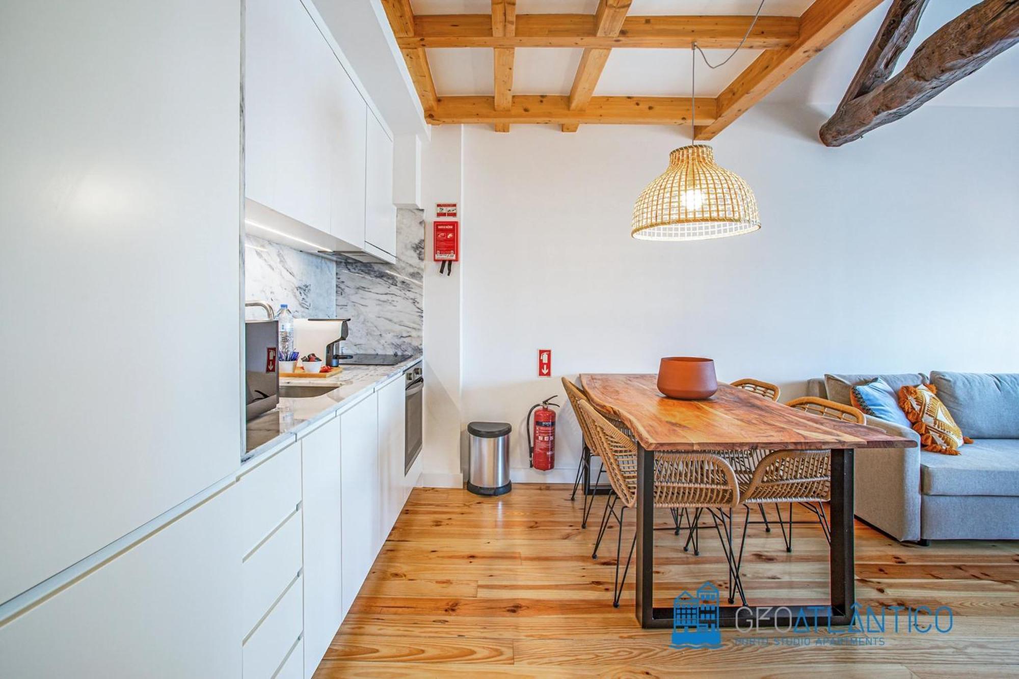 Poveiros Oak Loft - Santo Ildefonso Lejlighed Porto Eksteriør billede